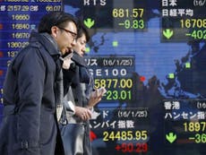 Asian stocks tumble as Trump approves US tariffs on Chinese imports
