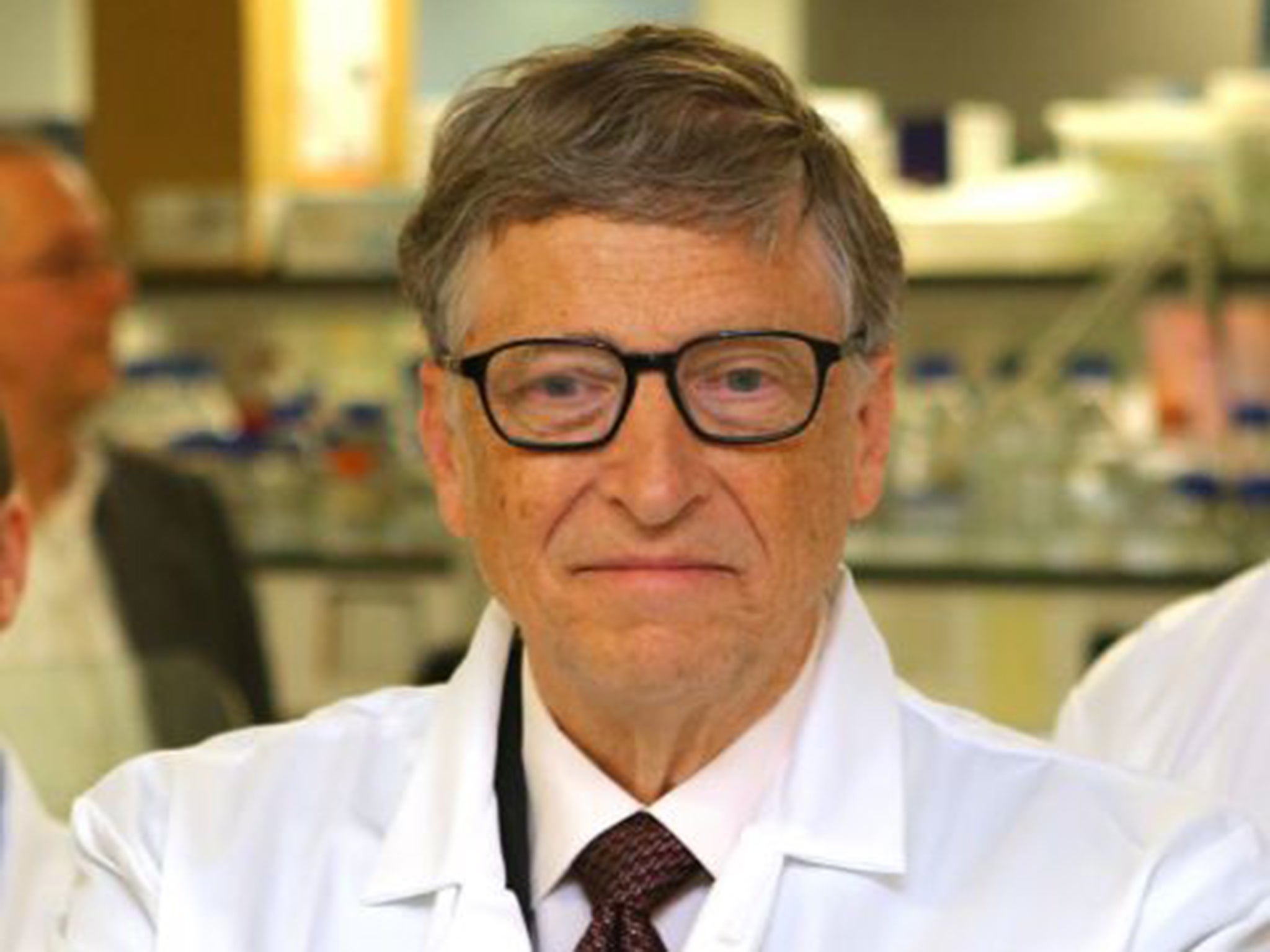 Bill Gates visits the Liverpool School of Tropical Medicine in Britain