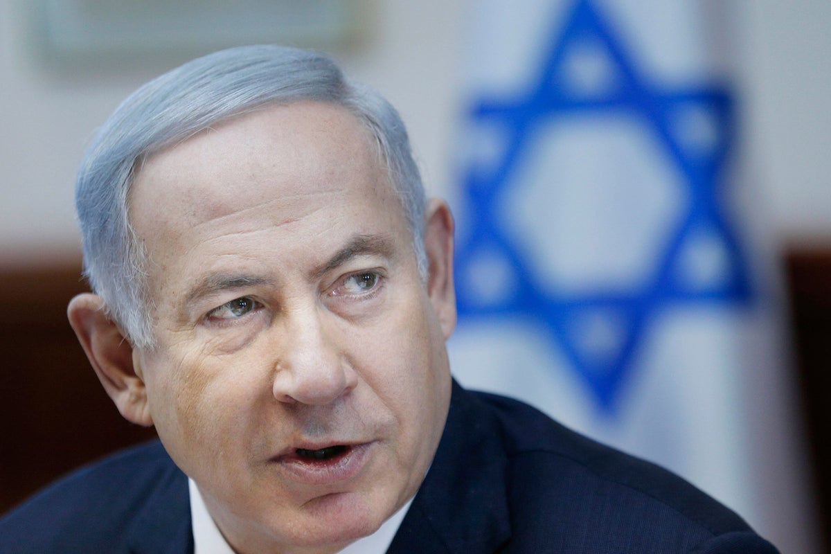 Israel allows both genders to pray together at Western Wall | The ...