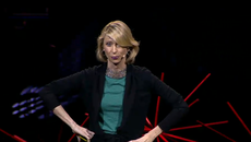 ‘Power poses’ should not be done in meetings according to new study by Harvard Psychologist 