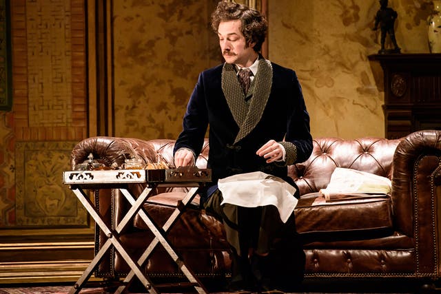 Chris Addison as Smith in 'L'etoile' at the Royal Opera House