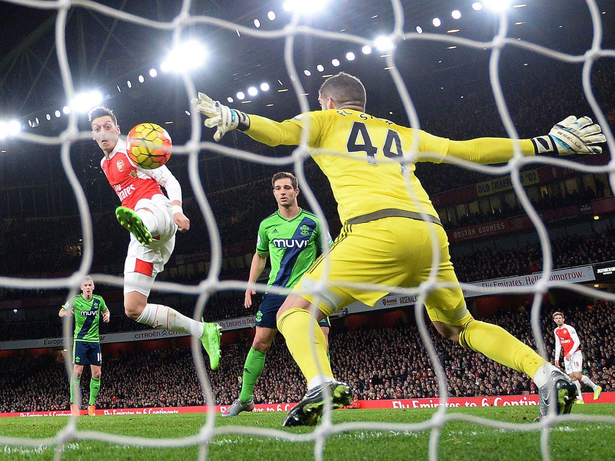 Arsenal 0 Southampton 0 Olivier Giroud Applauded Fraser Forster He Was So Good At The Emirates The Independent The Independent