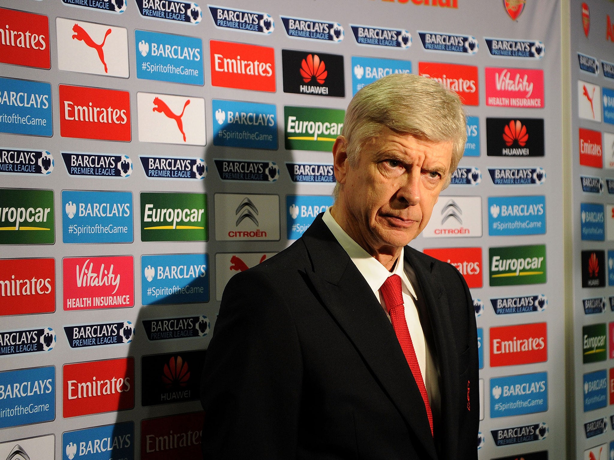 Arsene Wenger was involved in a tunnel row with Ronald Koeman