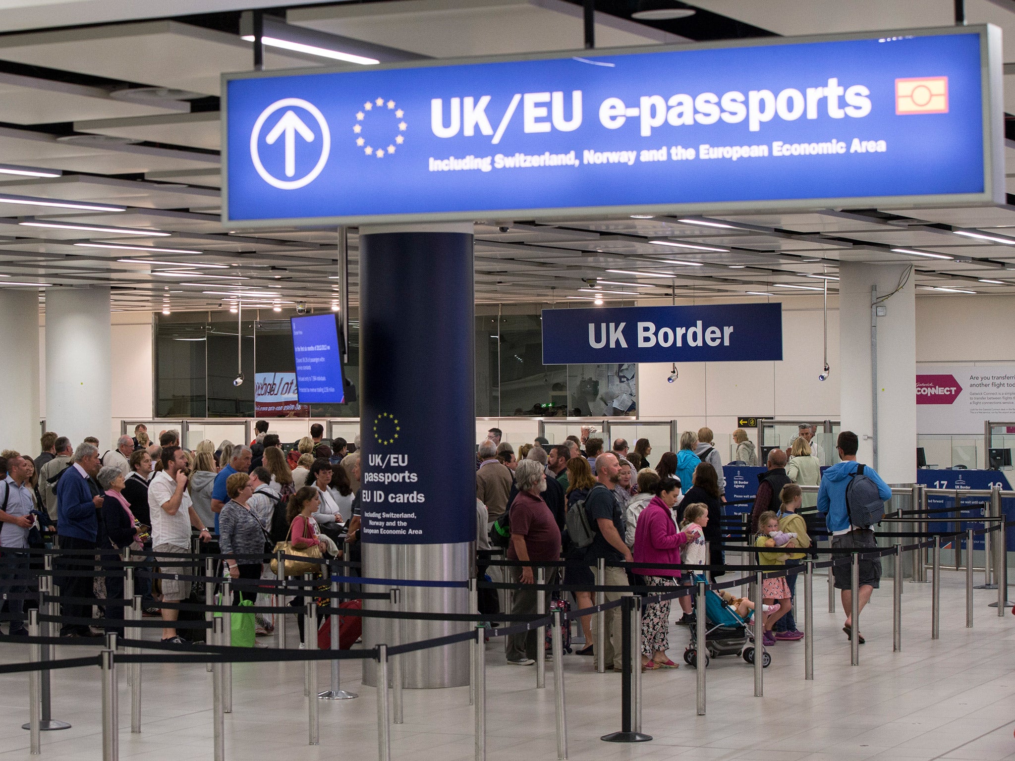 Migration has fallen from record levels recorded in the year to June 2015
