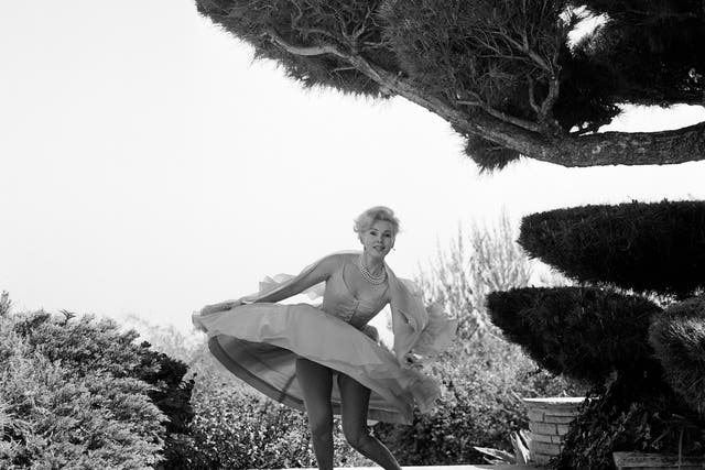 Zsa Zsa Gabor in her garden in Los Angeles, circa 1950