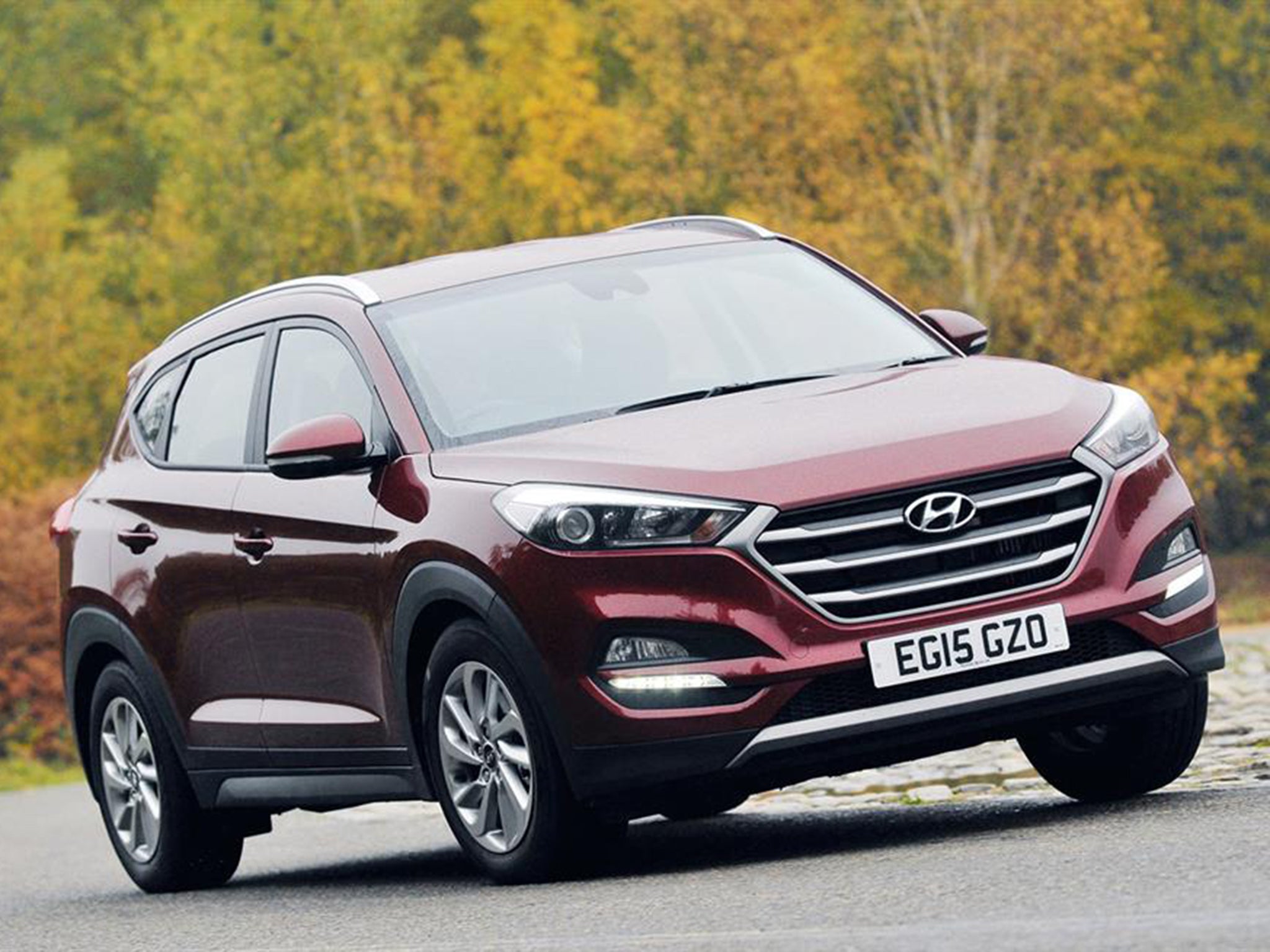 The Hyundai's engine is 200cc bigger than the Renault, and you can feel it