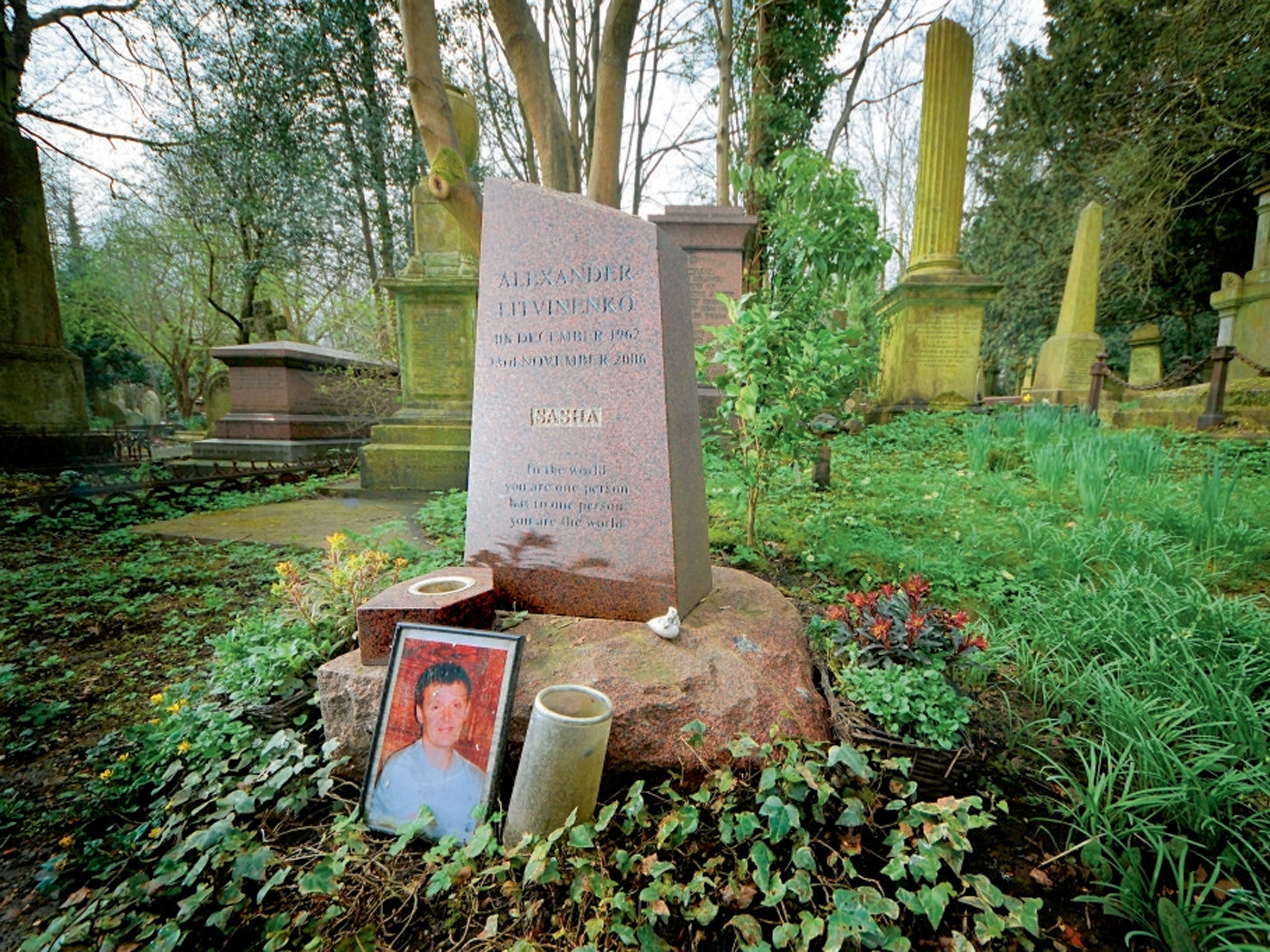 Litvinenko's grave in Highgate Cemetery, north London (Getty)