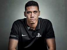 Read more

Smalling interview: ‘Van Gaal is receptive to other people’s ideas'
