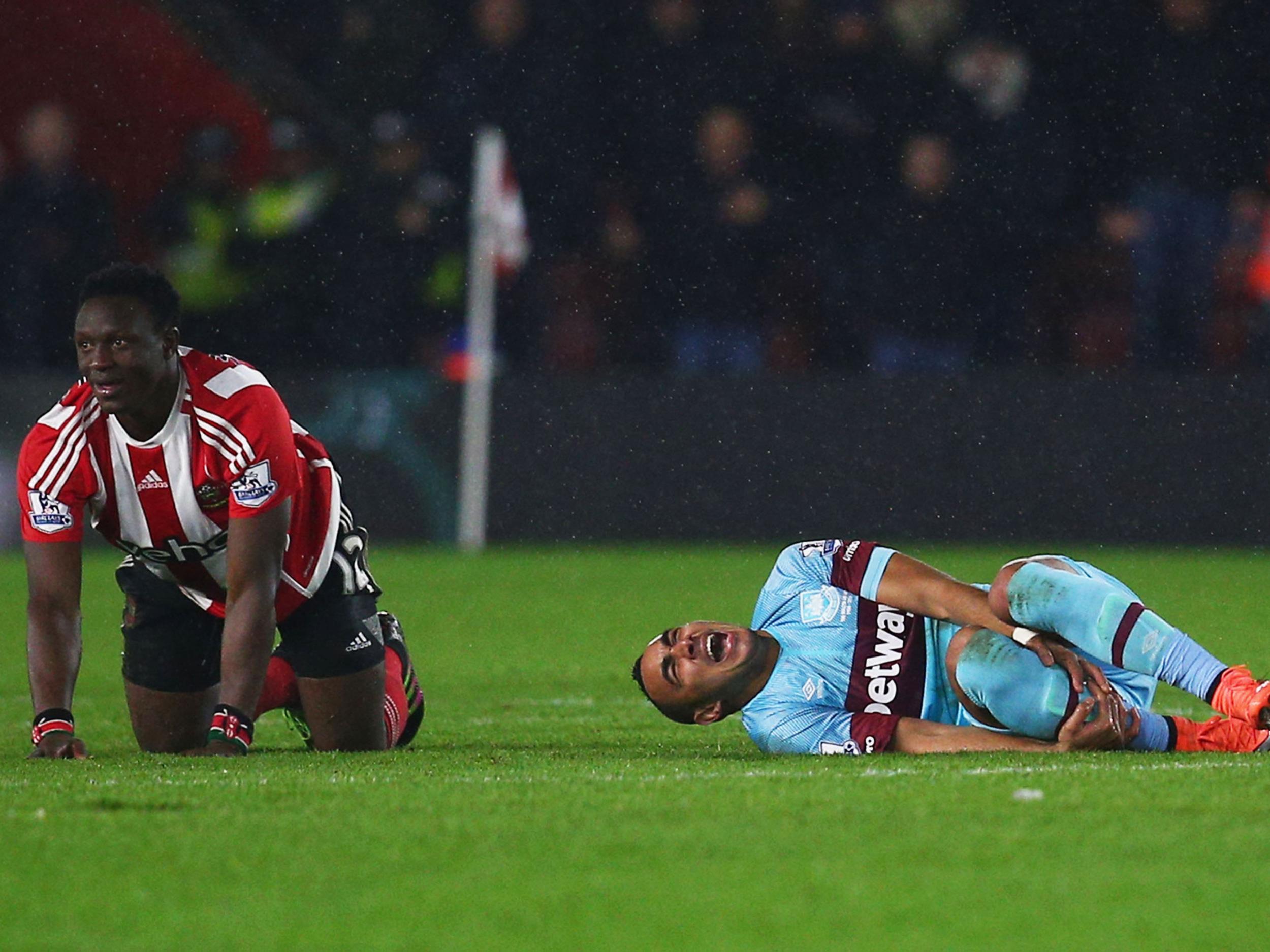 &#13;
Victor Wanyama looks up before being dismissed&#13;