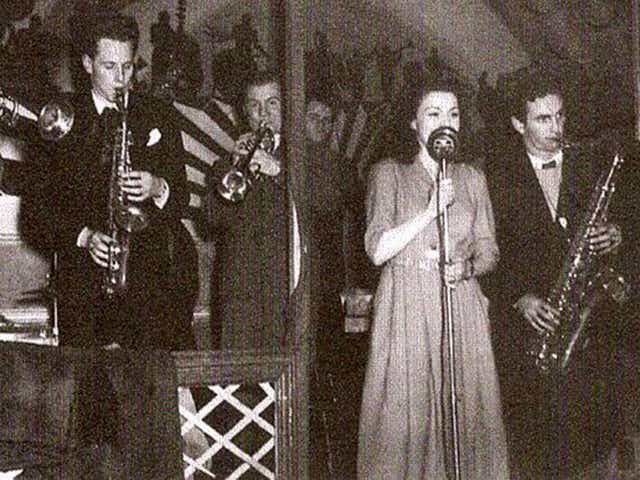 Johnny Rogers, second left, at Club 11 in 1948, with Ronnie Scott, far right