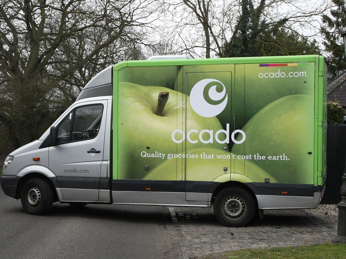 Ocado shares jump on hopes of Marks & Spencer home delivery partnership