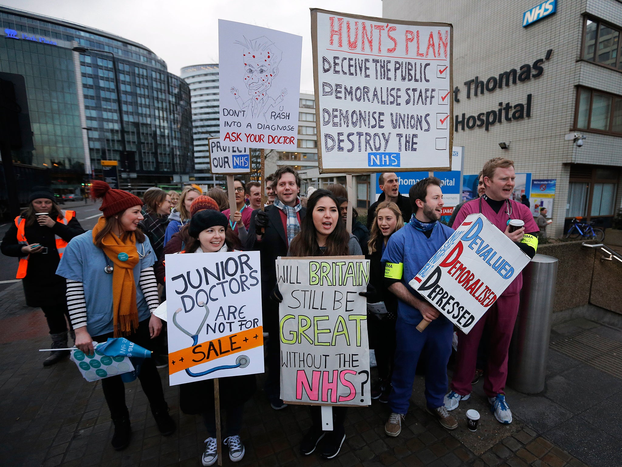 Junior doctors protest outside St Thomas Hospital in London