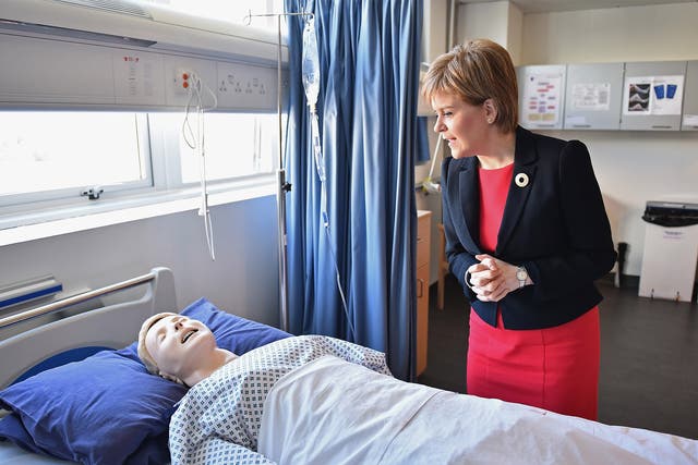 First Minister Nicola Sturgeon visits a mock hospital ward at Queen Margaret University in Mussleburgh