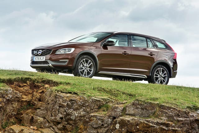 Comfortable cruiser: the new Volvo V60 Cross Country