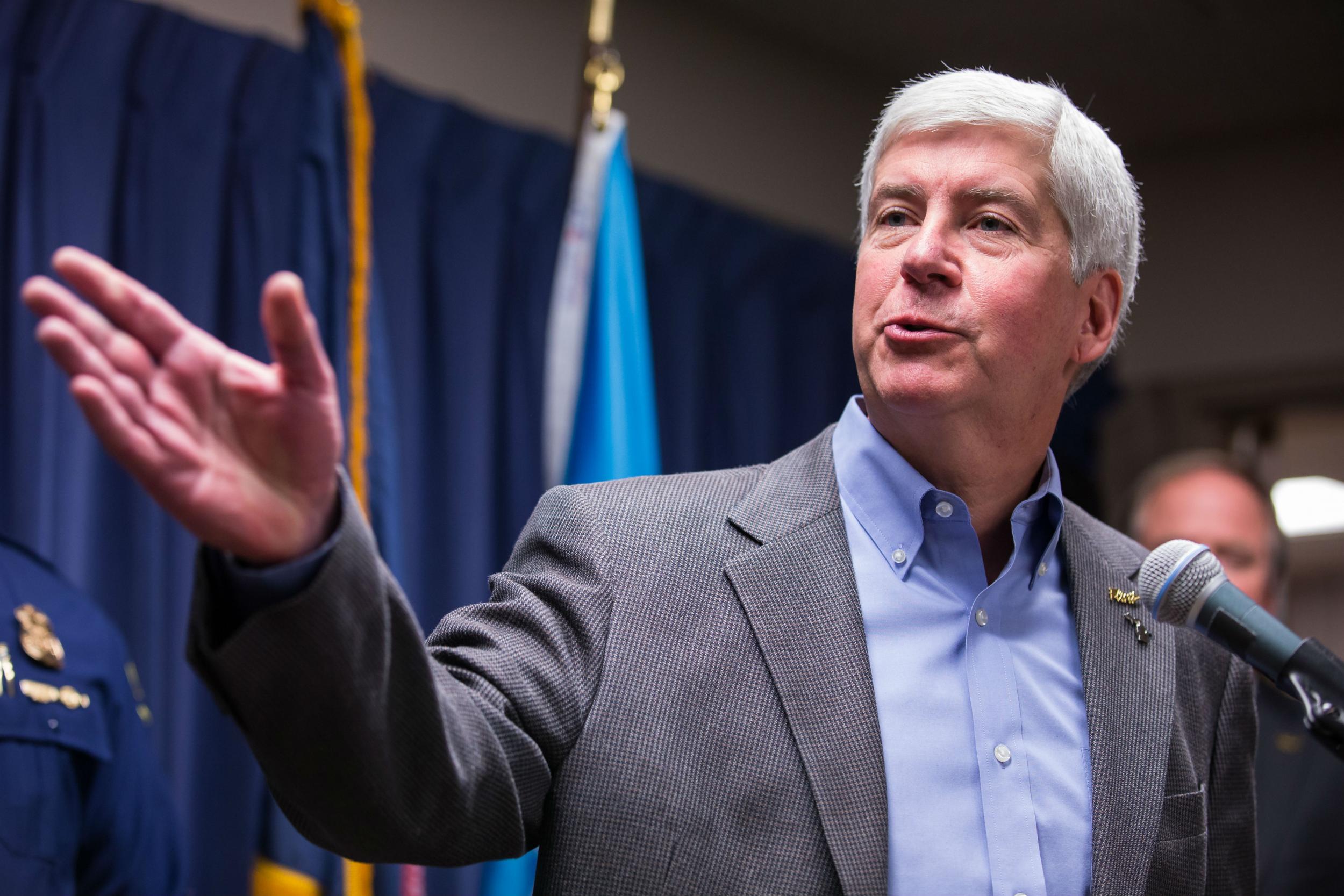 Governor Snyder said replacing all the pipes straight away was not the 'best approach'