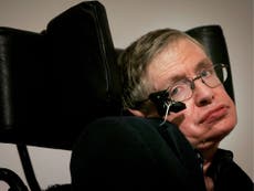 Stephen Hawking gives lecture via hologram