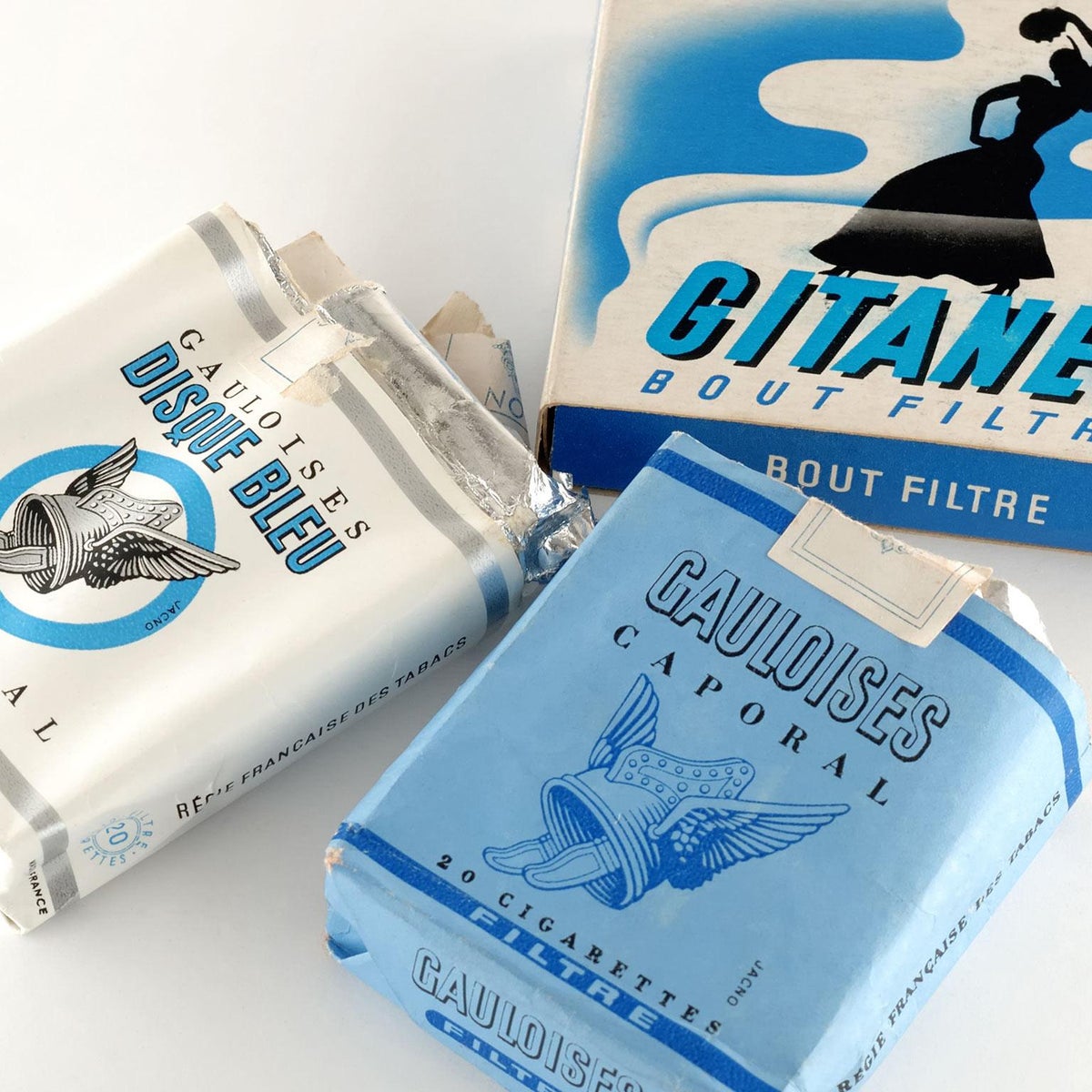 disque bleu cigarette Vintage poster Gauloises, filtre, Rgie franaise des tabacs Galerie 1 2 3 or Premium Gauloises Disque Bleu Cigarette