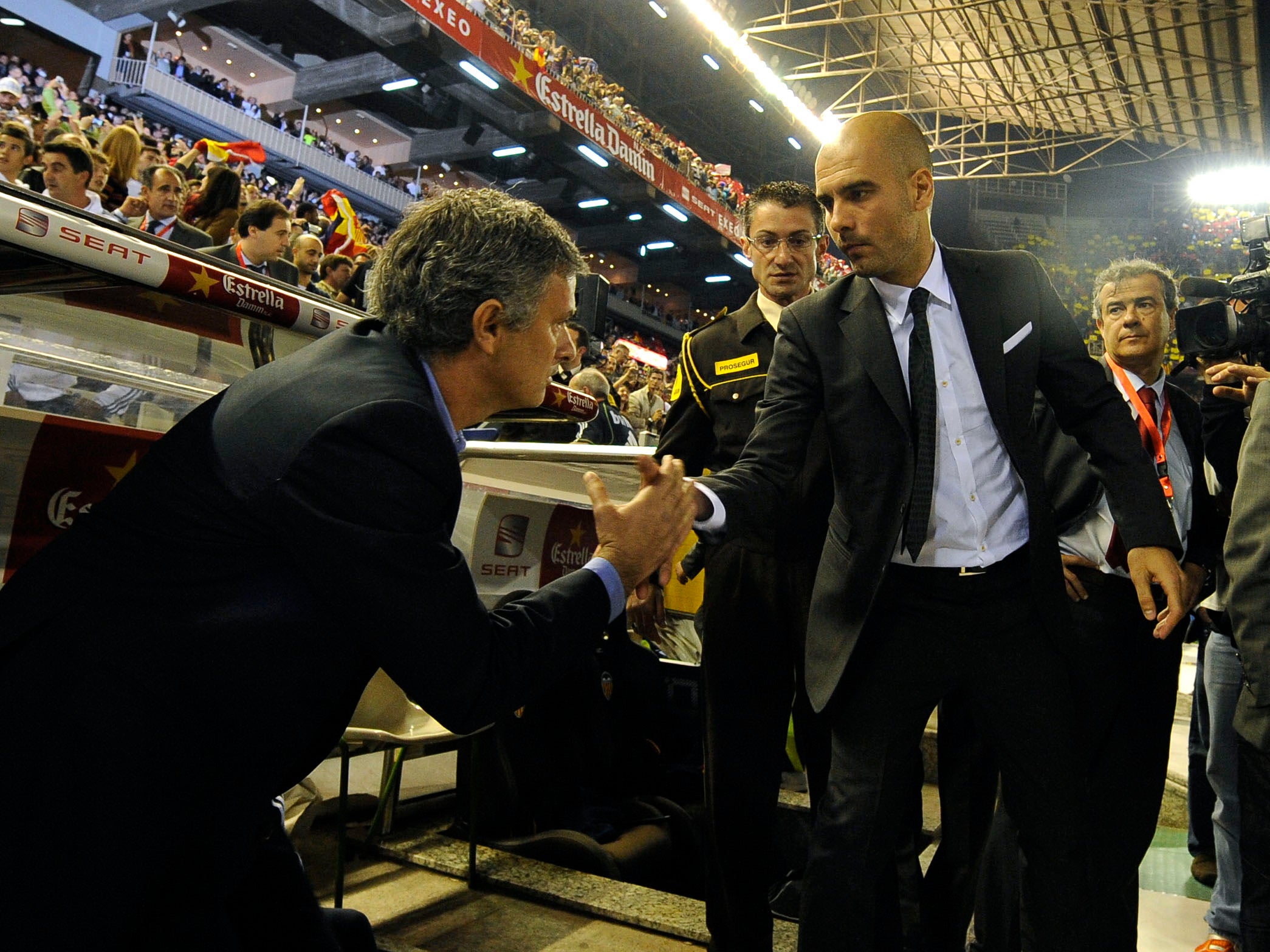 Jose Mourinho and Pep Guardiola during their spells at Real Madrid and Barcelona respectively