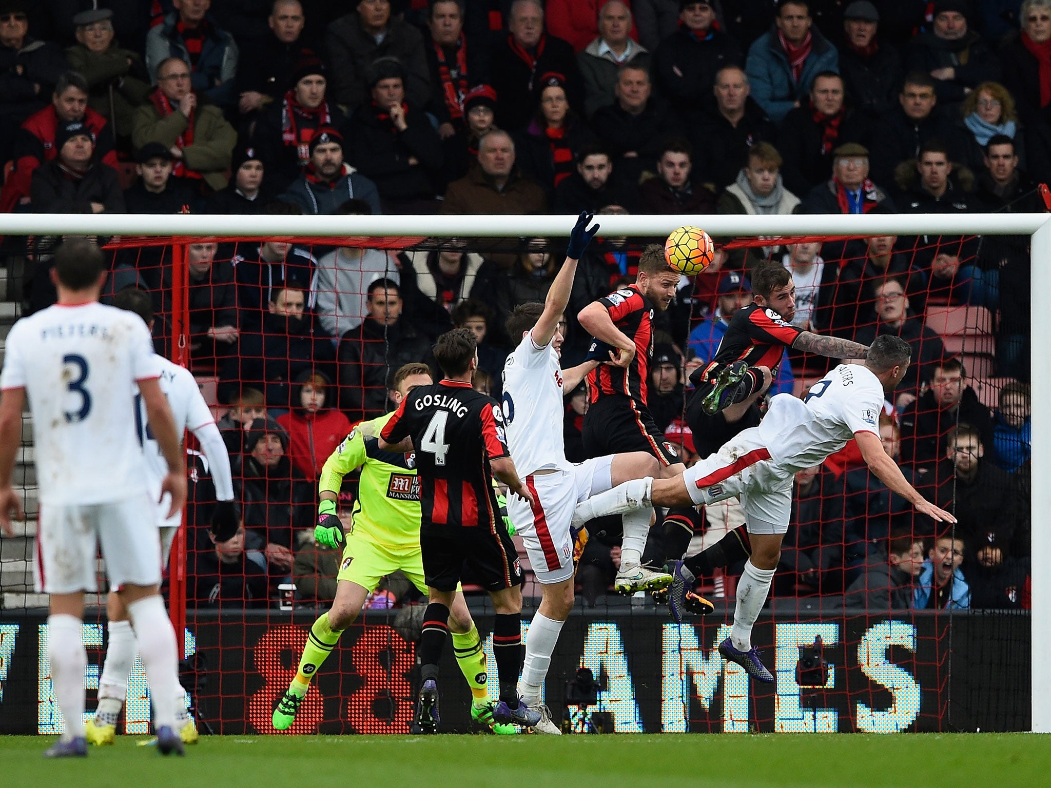 Matt Ritchie's consolation goal for Bournemouth set up an entertaining finish