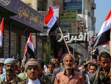 ‘Breakthrough’ as supplies reach war-torn Yemeni city of Taiz