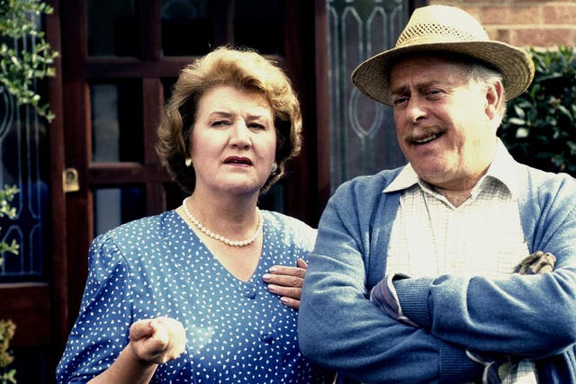 Patricia Routledge and Clive Swift in 'Keeping Up Appearances'