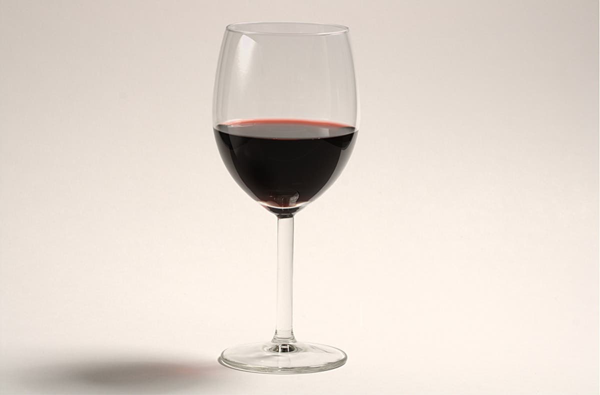 Glass of wine a day may help you age slower, research finds The