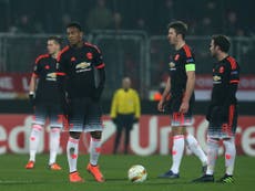 Van Gaal says angry Man Utd fans who abused team 'are right'