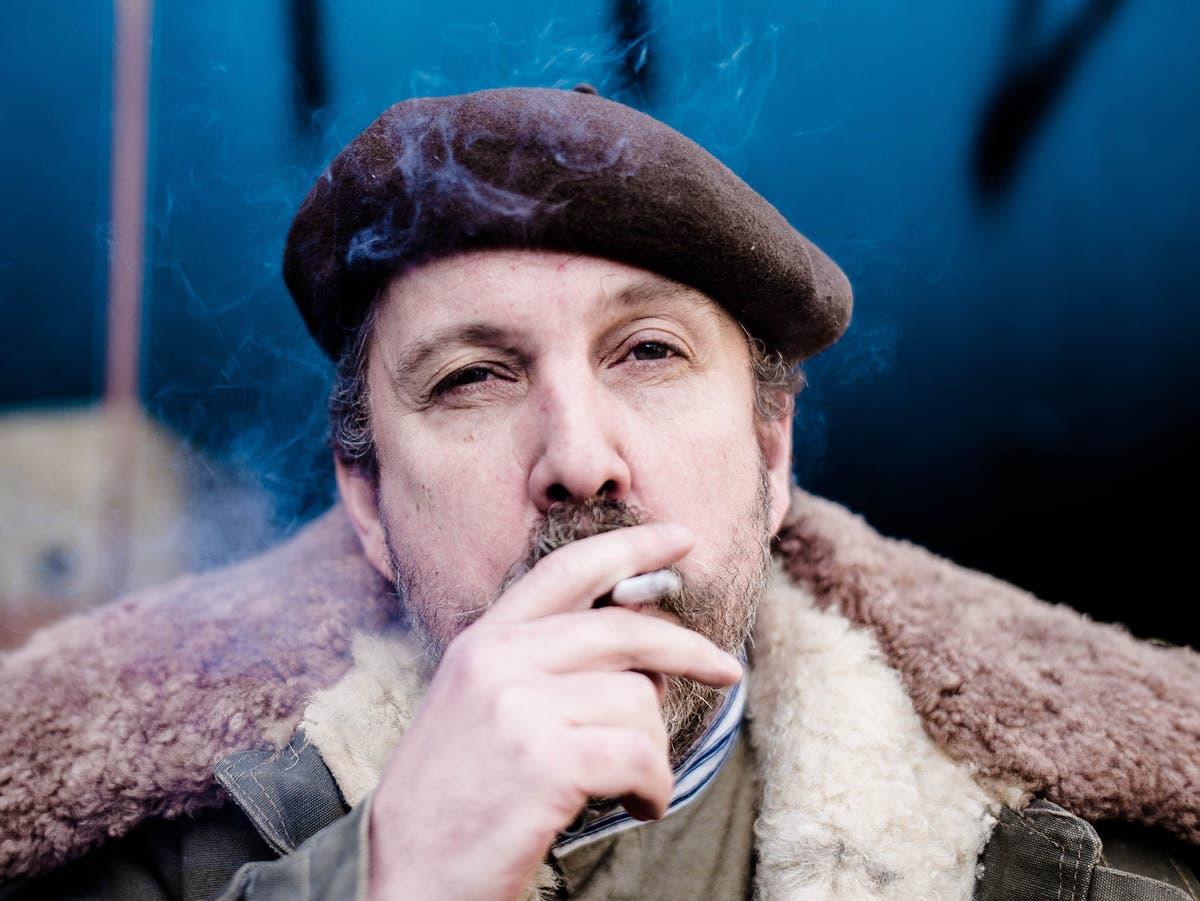 Andrew Weatherall death: Primal Scream producer hailed as ‘genius’ as musicians pay tributes