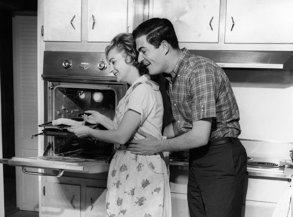 Couples who share household chores evenly have more sex