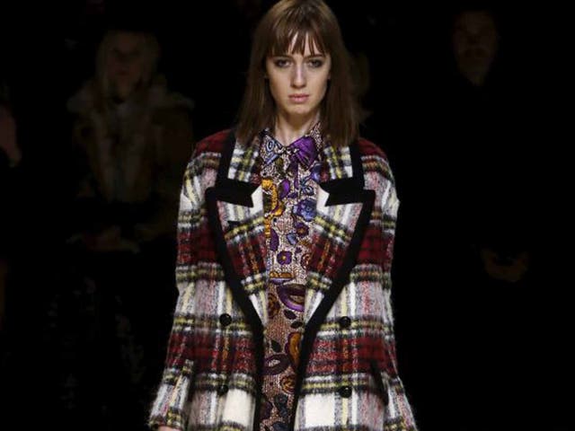 Autumn/ winter 2016 look by Burberry
