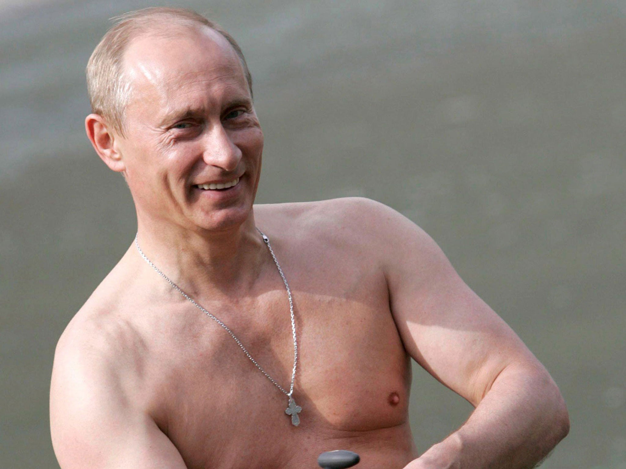 Fit as a fiddle: the real President Putin in the peak of health, fishing in 2007