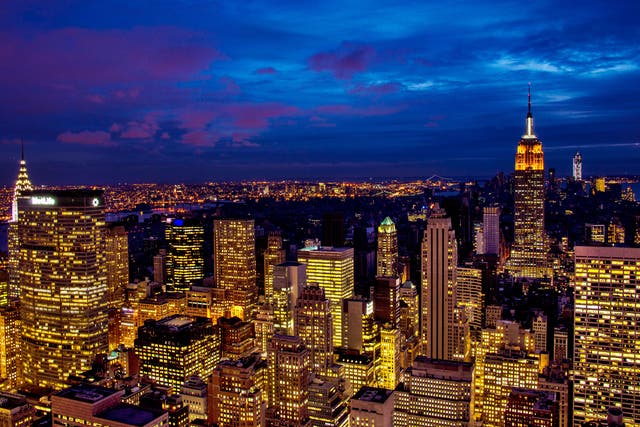 Urban living: midtown skyline of Lower Manhattan