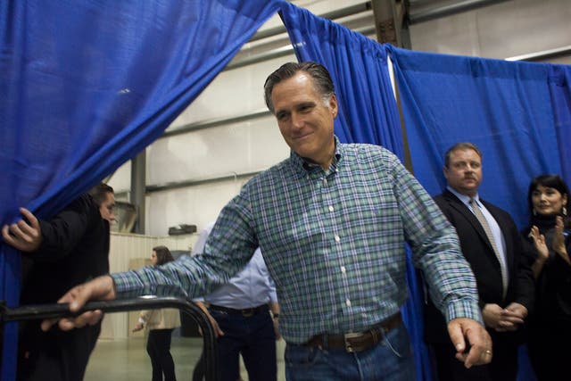 Mitt Romney has called on Republicans to stop Donald Trump from getting the presidential nomination.