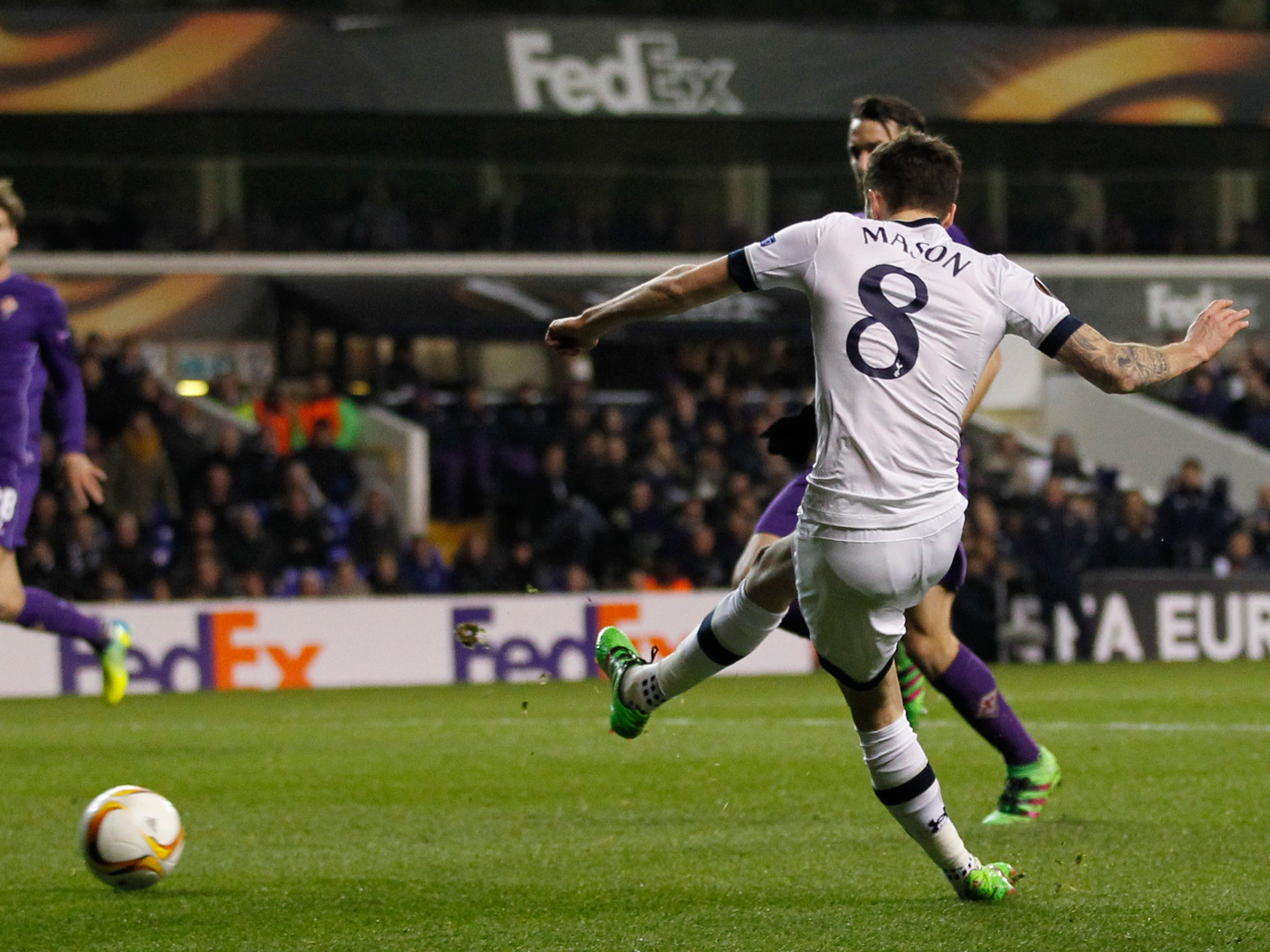 &#13;
Ryan Mason opens the scoring&#13;