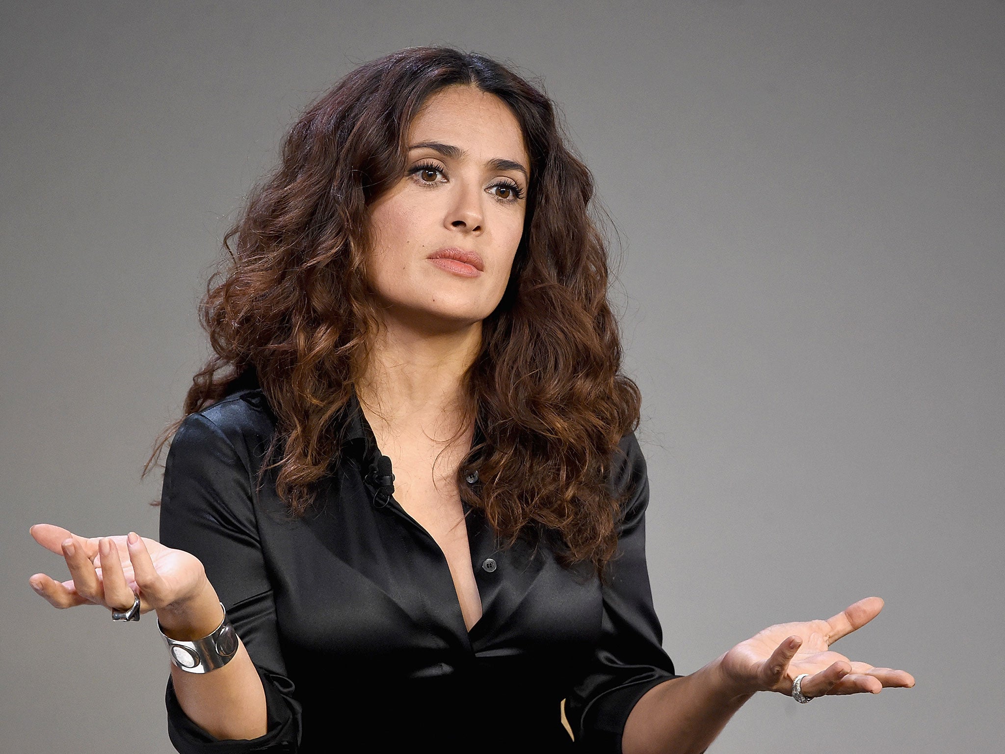 Harvey Weinstein responds to Salma Hayek saying he forced her into lesbian sex scene The Independent The Independent