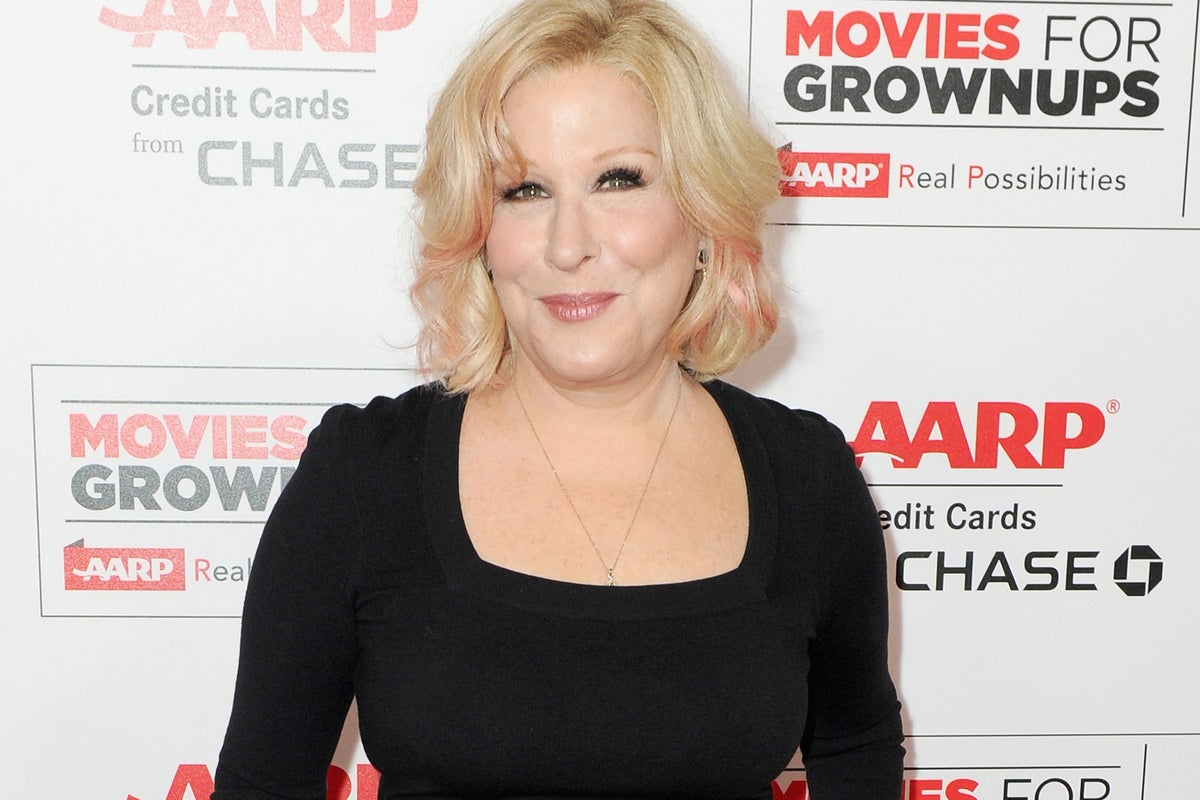 Oscars 2016: Bette Midler weighs into #OscarsSoWhite hours before ceremony starts