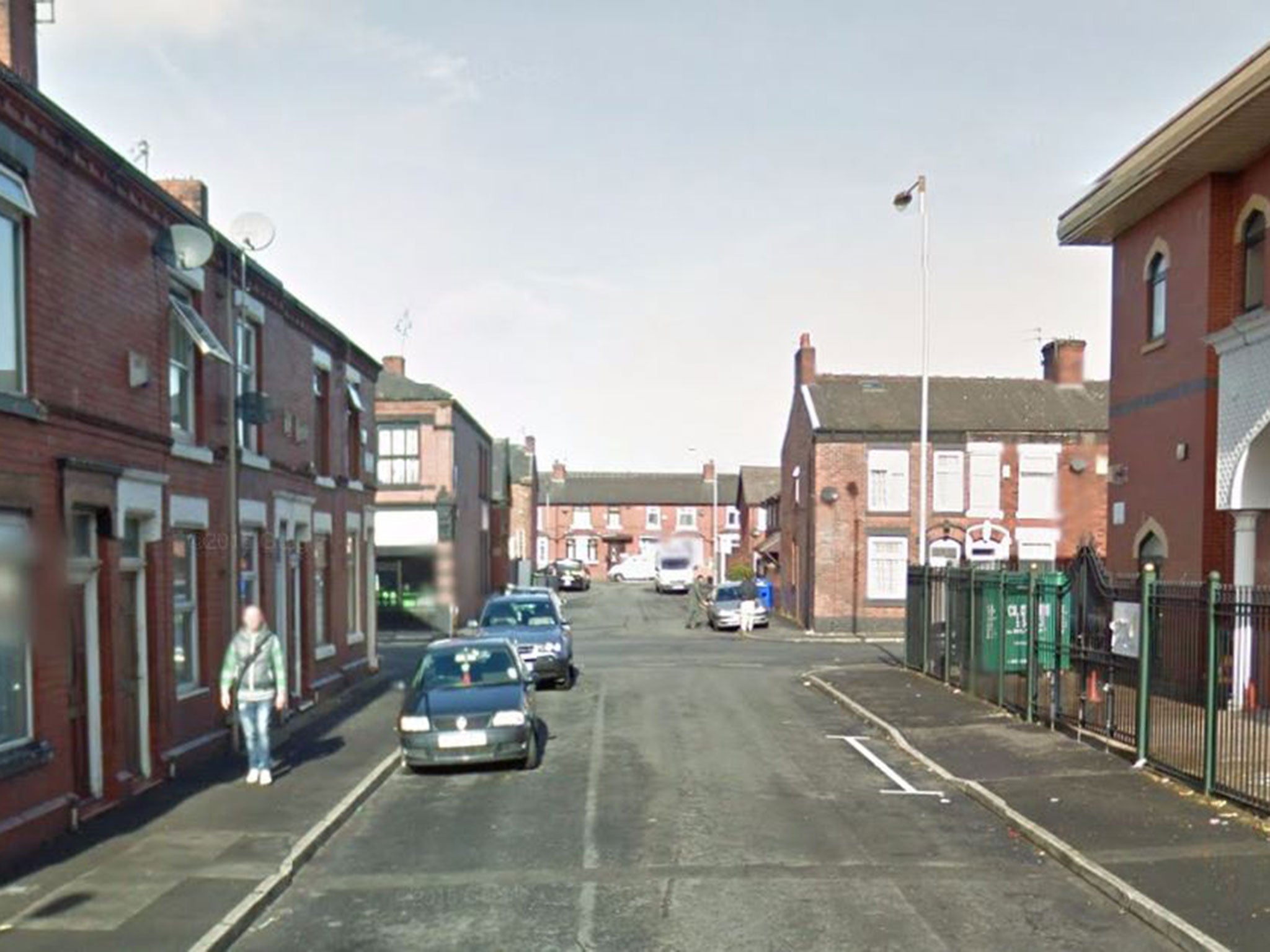 The collision occurred on Moss Street West at the junction with Mowbray Street in Ashton-under-Lyne, Greater Manchester.