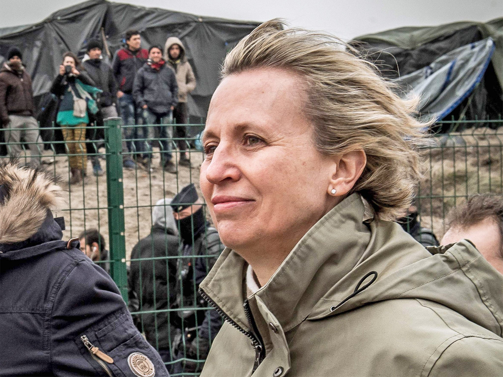 Prefect Fabienne Buccio during her visit to the Calais Jungle