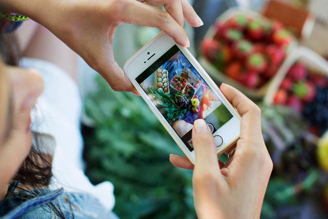 Fruit of the zoom: photographing your meal is the new way to prove you’re a ‘foodie’
