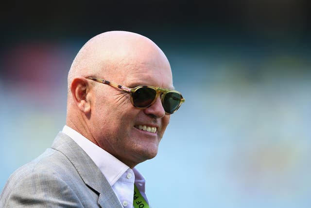 Former New Zealand cricket captain Martin Crowe has died, aged 53