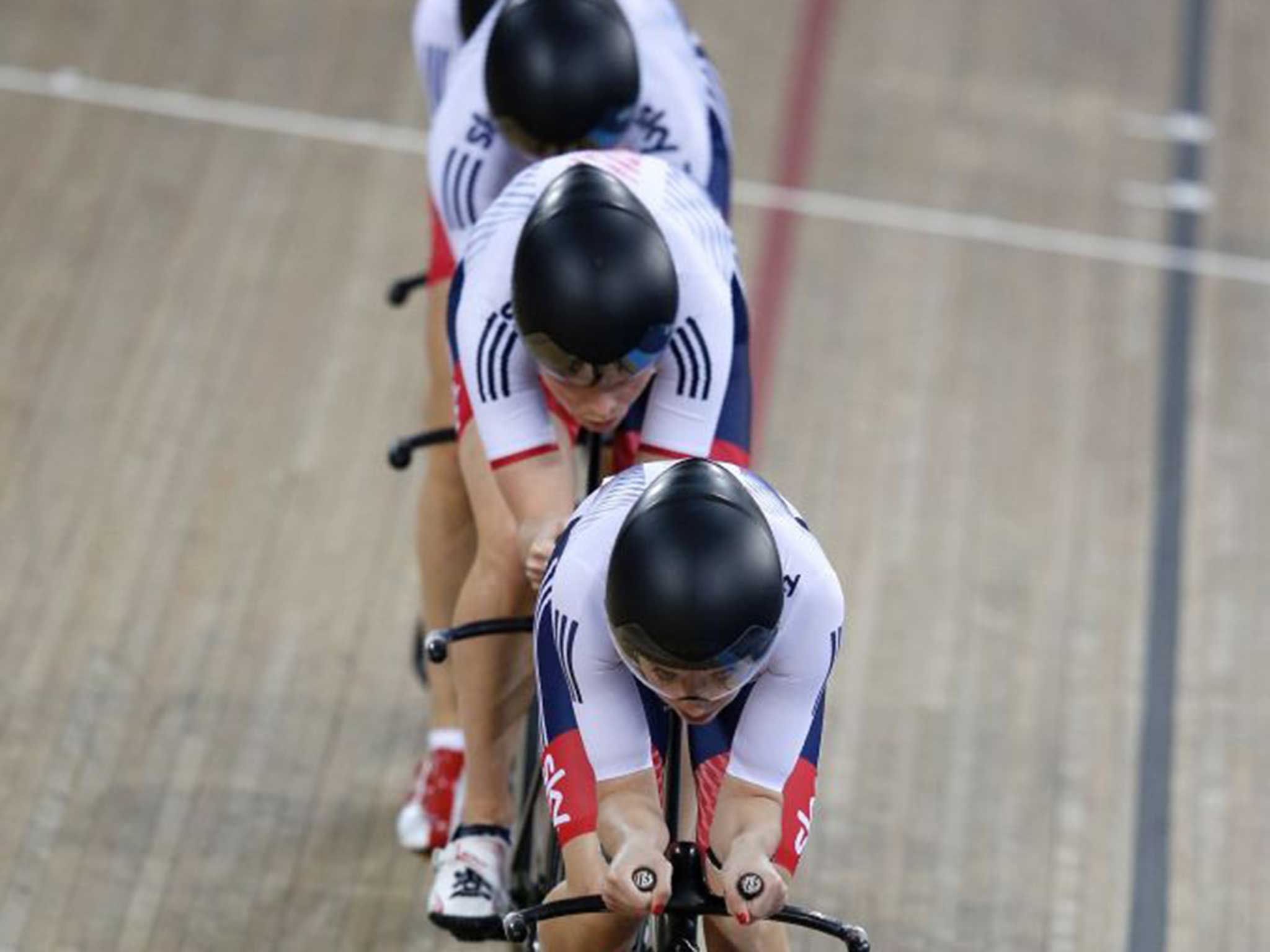 Britain’s women’s pursuit team keep a perfect line in the first round