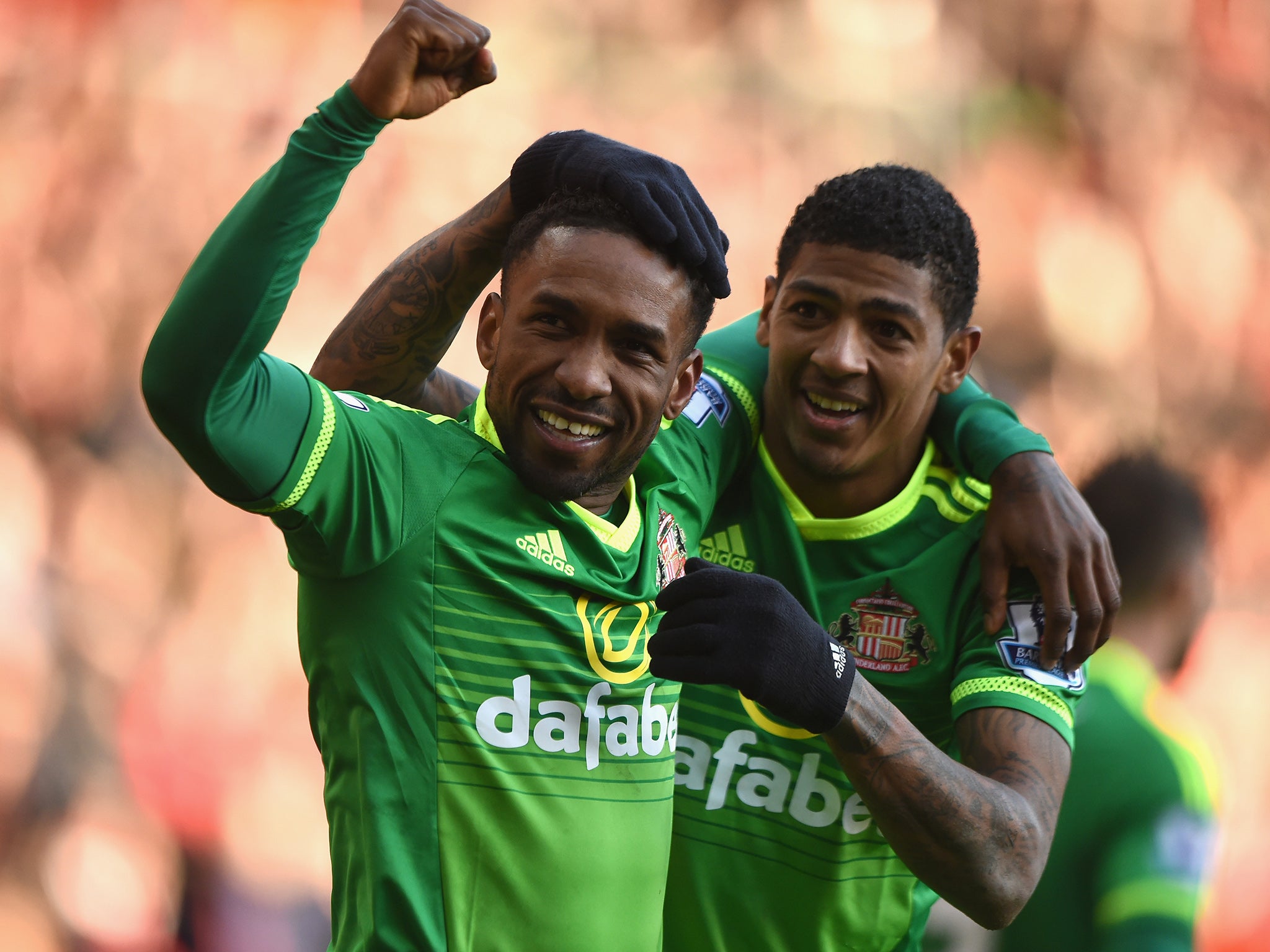 Sunderland striker Jermain Defoe celebrates his opening goal