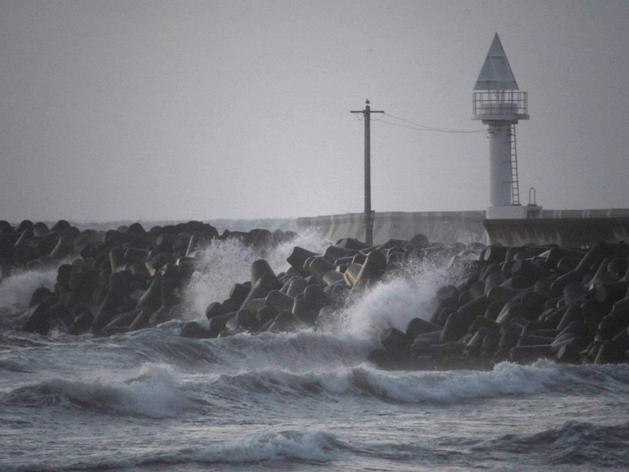 Sea defences did not stop tsunami damage