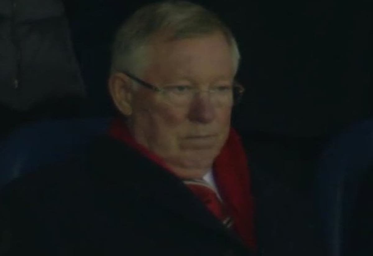 Sir Alex Ferguson's face was priceless after being pictured watching ...