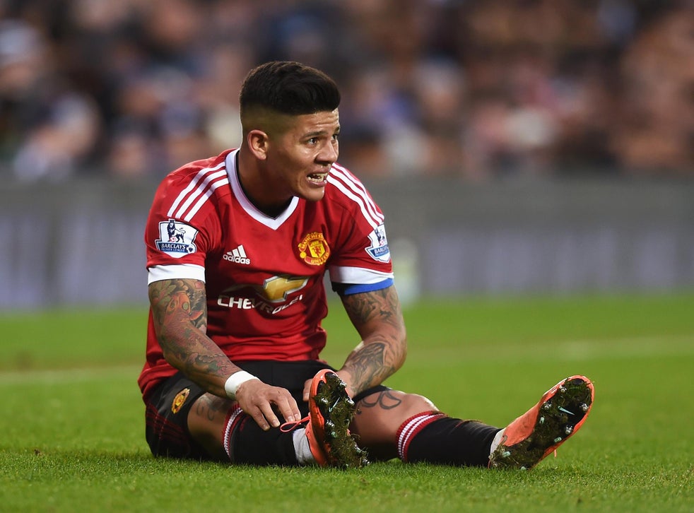 Marcos Rojo smoking: Manchester United defender risks ...