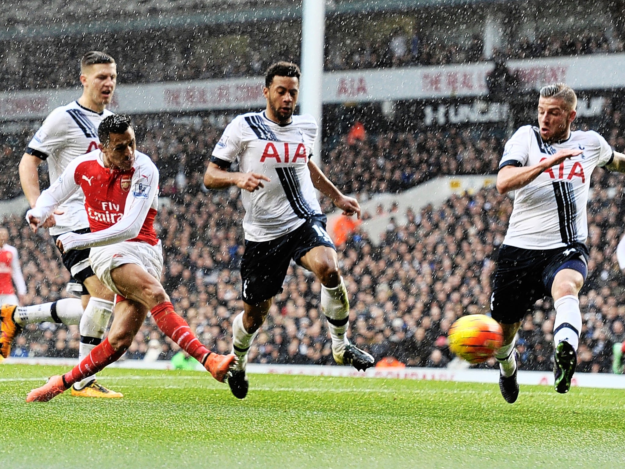 Alexis Sanchez scores Arsenal’s equaliser at White Hart Lane