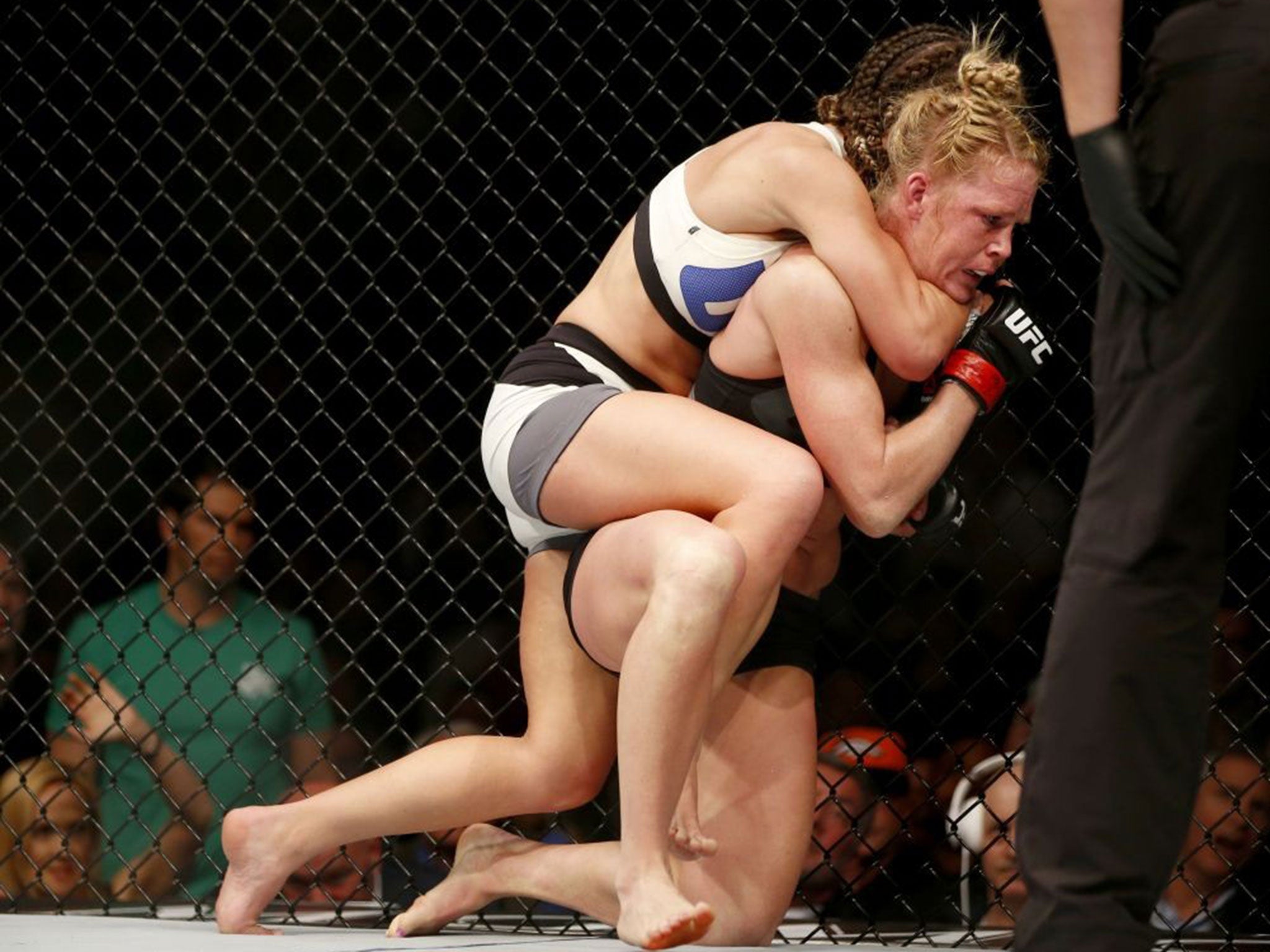 &#13;
Tate won the title after choking Holm unconscious &#13;