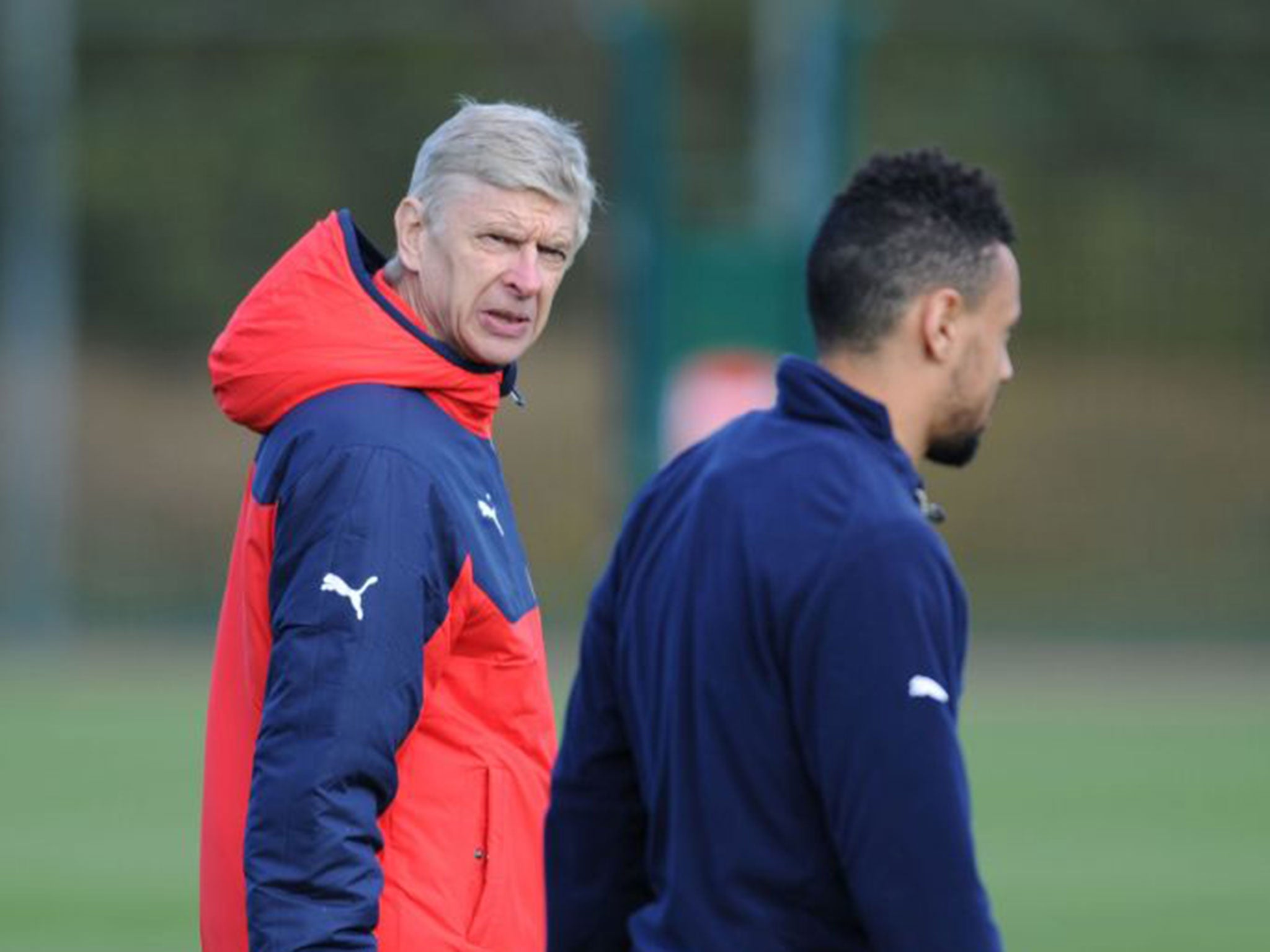 &#13;
Arsène Wenger during training &#13;