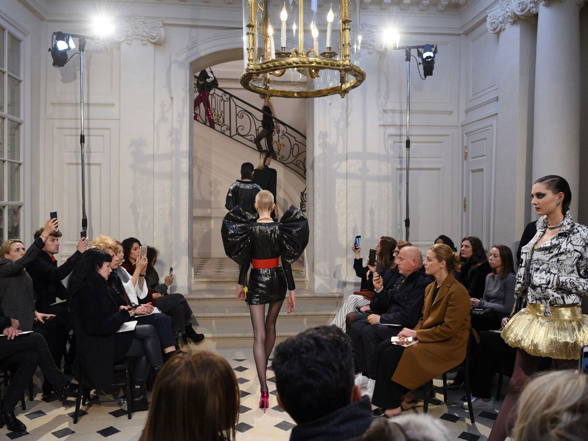 Easy Fashion: Louis Vuitton - Grand Palais - Paris
