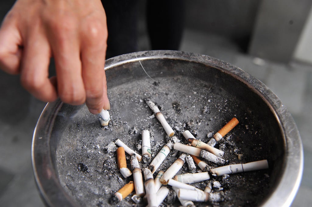 The California Senate has passed a bill that would raise the statewide smoking age to 21.